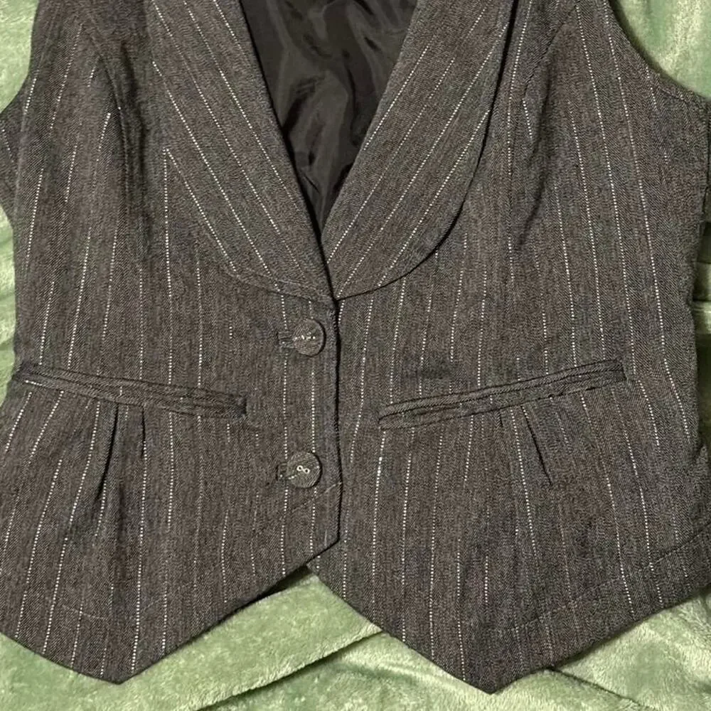 ELLE Gray Pinstripe Vest Small Tailored Y2K